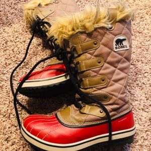 Women’s 8 Sorel Waterproof Boot EUC
